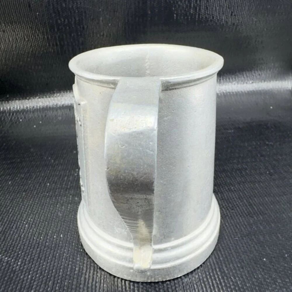 Vintage Holiday Inn Red Fox Metal Stein Mug Cup BarWare Beer‎ Mug Fox Logo Mug